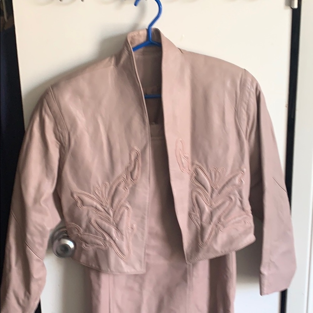 Vintage Lipton’s Dominic Bellisiomo leather set